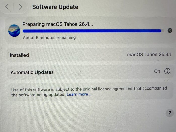 macOS Update auf 26.4 hängt